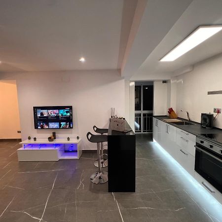 Apartamento Espacioso De Diseno A 3 Min Renfe. Cordoba Exterior photo