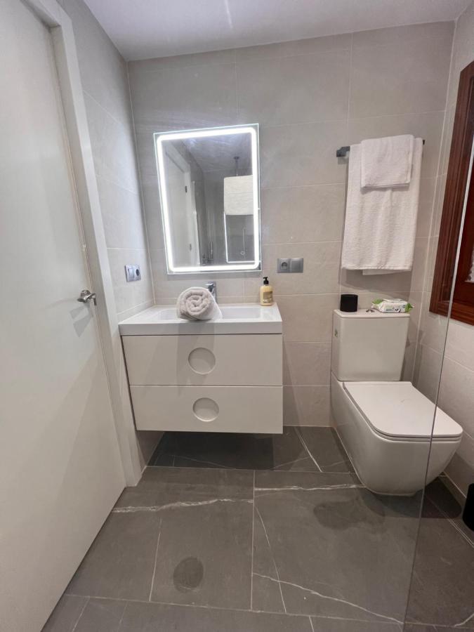 Apartamento Espacioso De Diseno A 3 Min Renfe. Cordoba Exterior photo